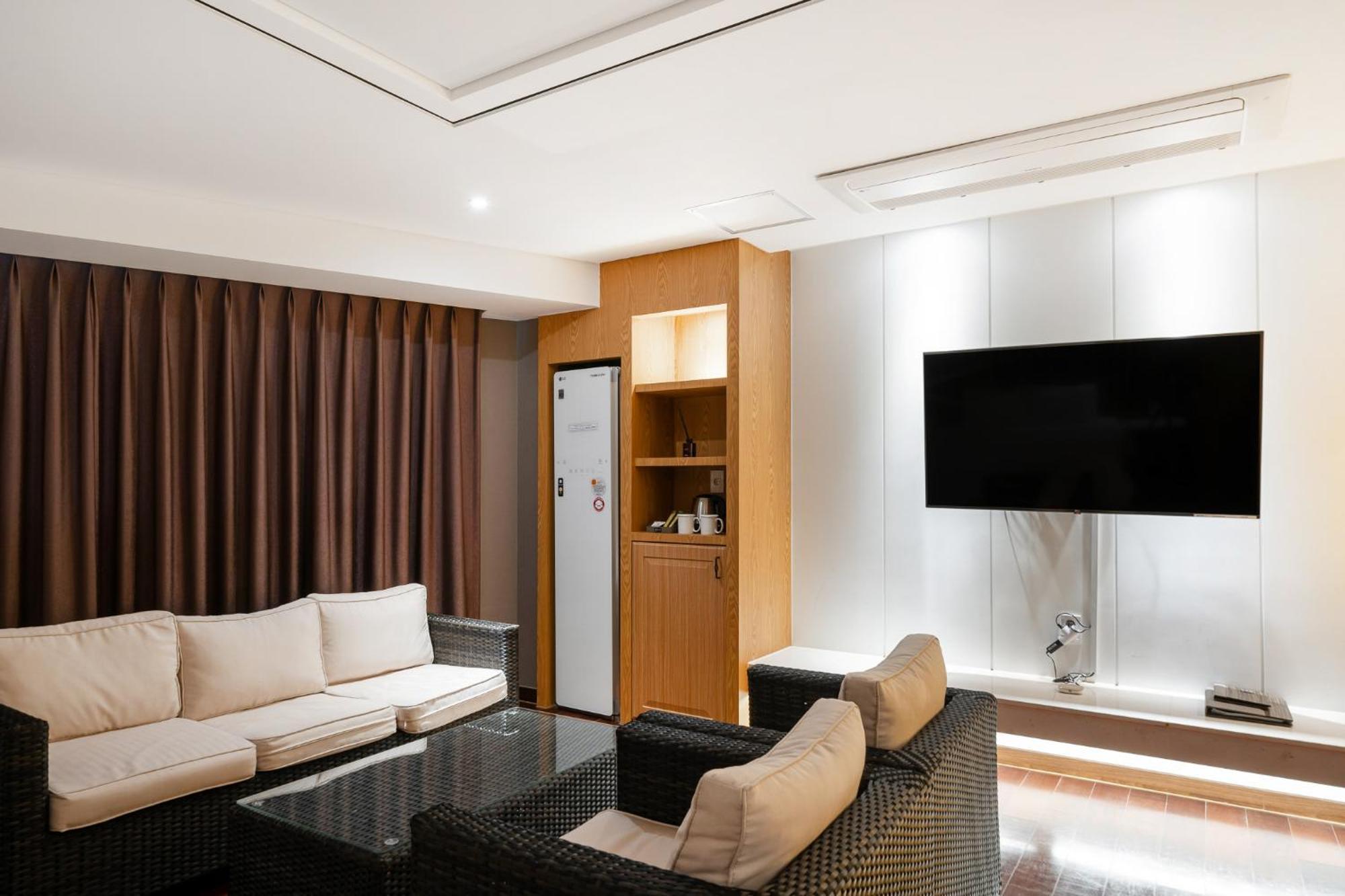 Hotel Artheim Gwangju Metropolitan City Exterior photo